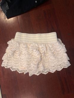 X small shorts