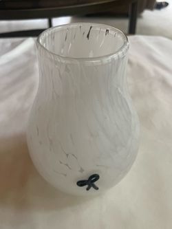 Anthropologie White Splatter Glass Bow Vase ~6.5” Small Art Glass Blossom Table decor
