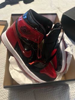 Air Jordan 1 Retro High OG (Patent Leather)