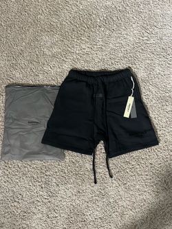 Essential fear of god sweat shorts