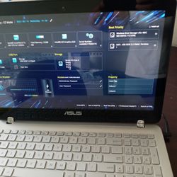 ASUS Q504UA BI5T26 - Flip design - Intel Core i5 - 7200U / up to 3.1 GHz - Windows 11 - HD Graphics 620 - 12 GB RAM - 1 TB SSD - 15.6" IPS touchscreen