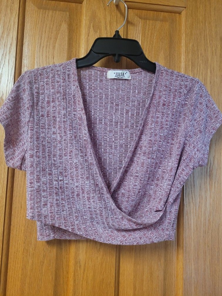 Julia Short Sleeve Top. Size Large