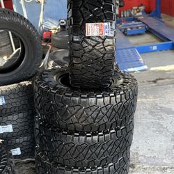 35x12.50/17 LT SET 04 TIRES NITTO LIKE-NEWS DOT 2024