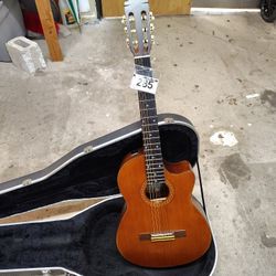 Accustic/Electric Guitar