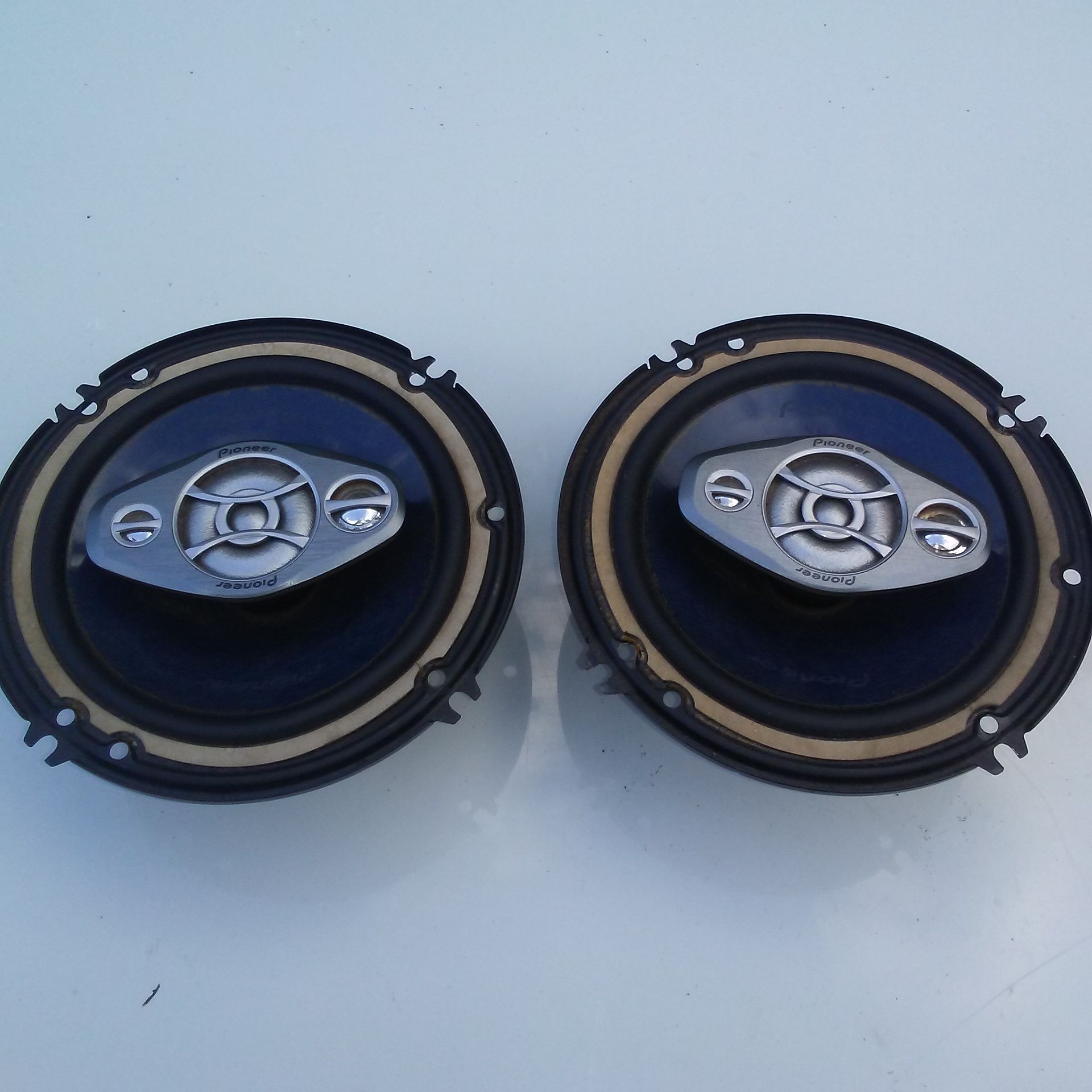 Pioneer TS-A1680R 6.5-inch 4-way Speakers