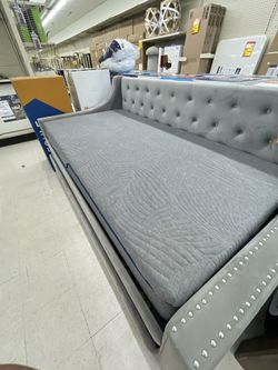 Sofa / Bed That Can Pull Out. BRAND NEW! I CAN DELIVER, And Put Inside Your Home! 