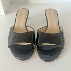 M.Gemi black patent leather mules M-10