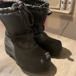 Boys snow boots
