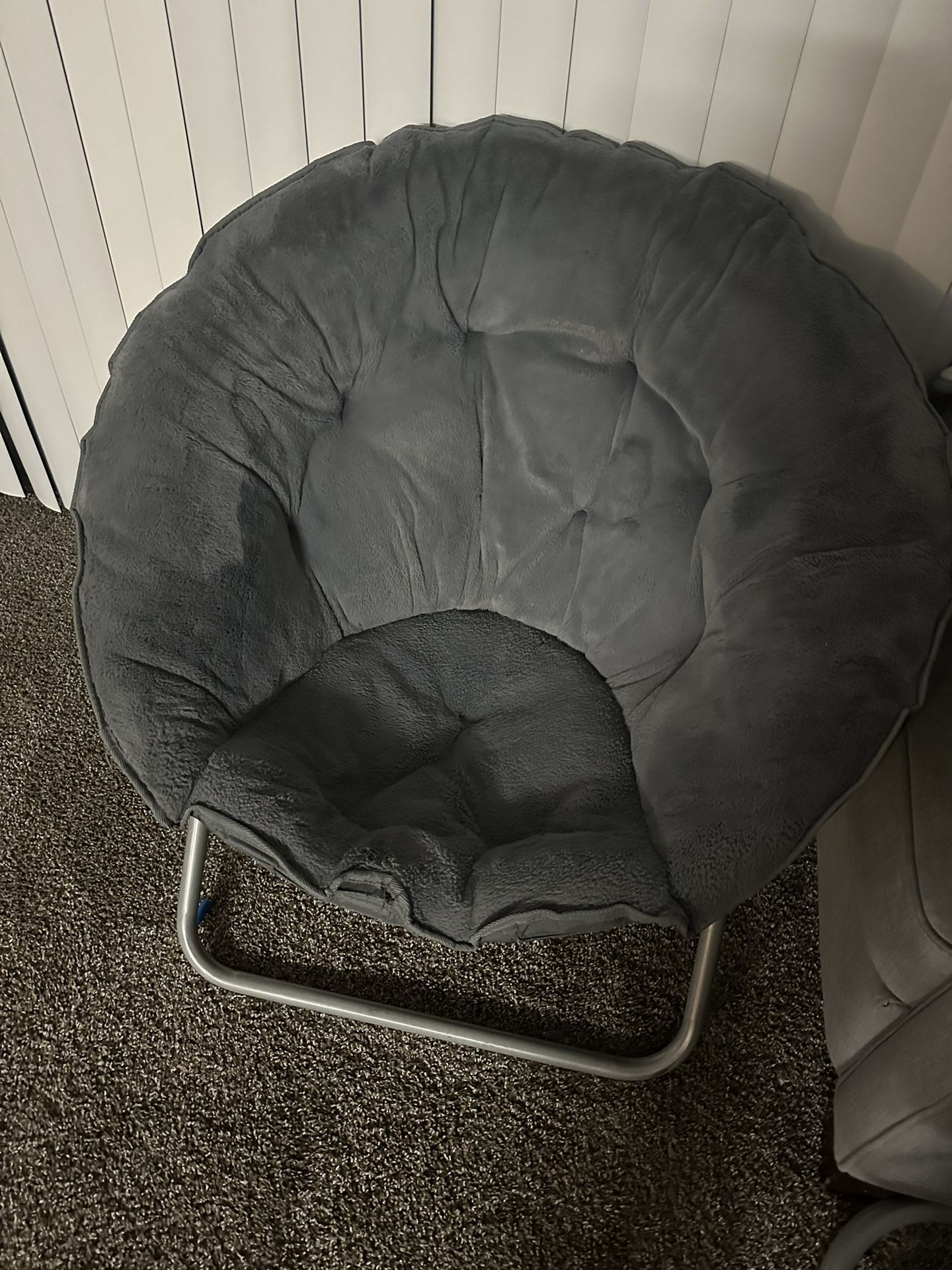 Comfy Saucer Chair (gray)