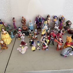 Vintage Disney Figurines And Salt And Pepper Shakers