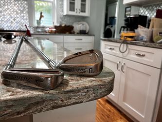 Titleist stiff shaft golf clubs 1-9 plus pitching wedge