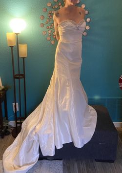 New Bridal Dress With Veil