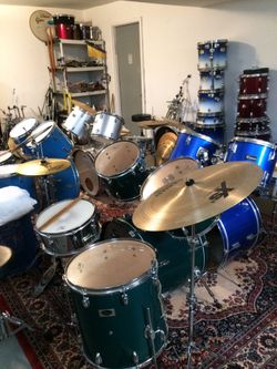 DRUM SETS