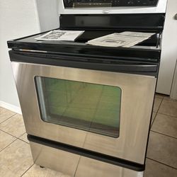 READ DESCRIPTION - Whirlpool Electric Range Oven Stove Samsung Microwave