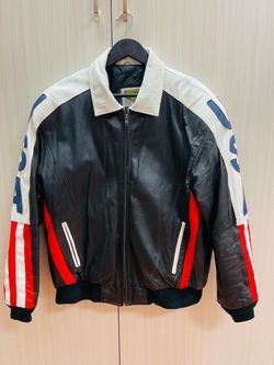 Size  XL.  Brand-“Phase Two” USA Genuine Leather Bomber Jacket