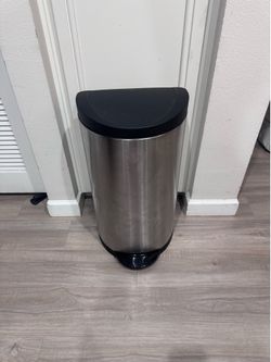 Simplehuman Stainless Steel Step Trash Can – 10 Gallon