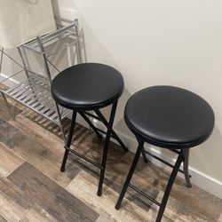2 Stools
