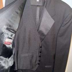 Tuxedo Set 