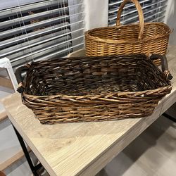 2 wicker baskets