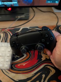 PS5 controller