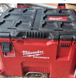 Milwakee Packout