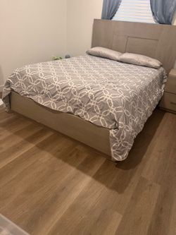 Bed Frame (Queen Bed)