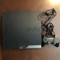 PlayStation 3 Slim.