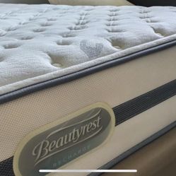King Or Queen, Pillow Top Mattress With Box Springs. Simmons Beauty Rest Recharge Model.