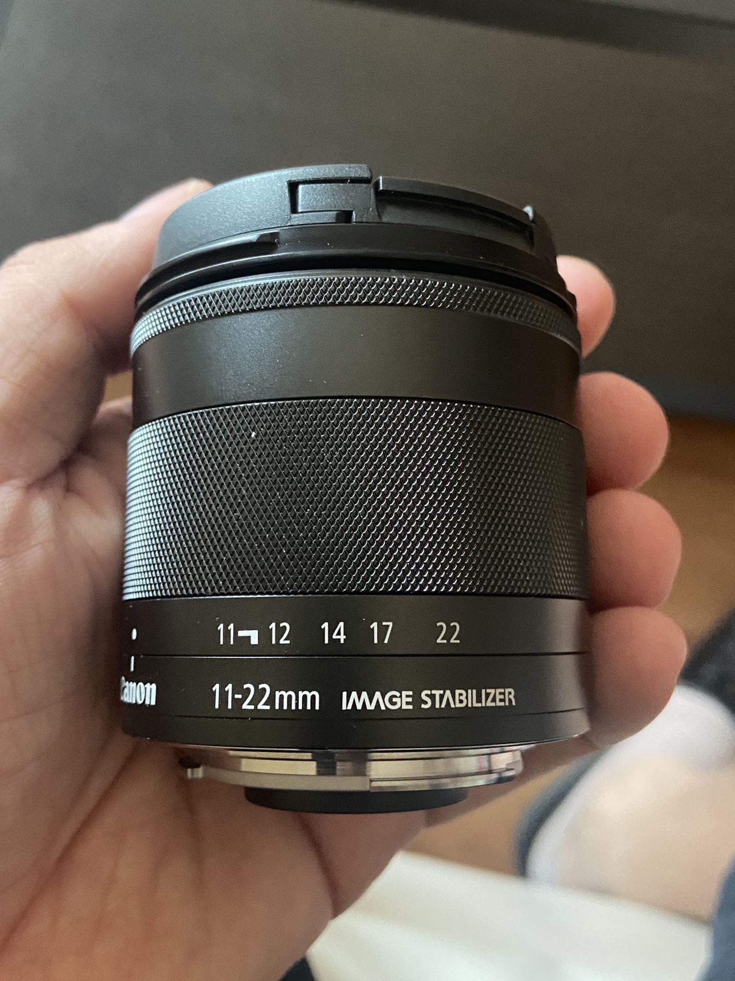 Canon Efm 11-22mm F/4-5.6 Is STM Wide Vlogging Lens