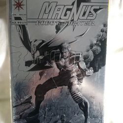 Magnus Robot Fighter June 25 Valiant Comic Book Vintage Chrome Cover. Bagged and Boarded in Excellent condition! 