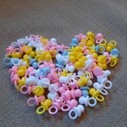 Baby Shower Binkies/pacifiers/chupones, Don't Say Baby Game, Baby Shower Supplies