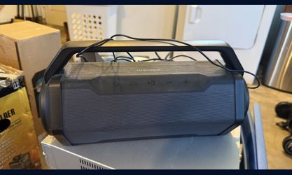 Insignia Speaker