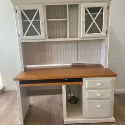 Desk With Hutch