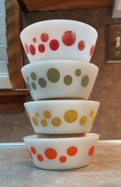 Mid-Century Federal Atomic Dot Glass Nesting Mixing Bowls - Set of