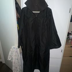 Cap And Gown Graduation (no Tassel)  Size M