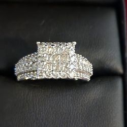 Wedding Ring. Size 8