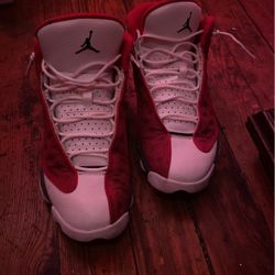 Jordan’s 13 Size 8.5