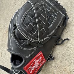 Rawlings Gold Glove Softball Glove 12” In Excellent Condition Have More Equipment Available 