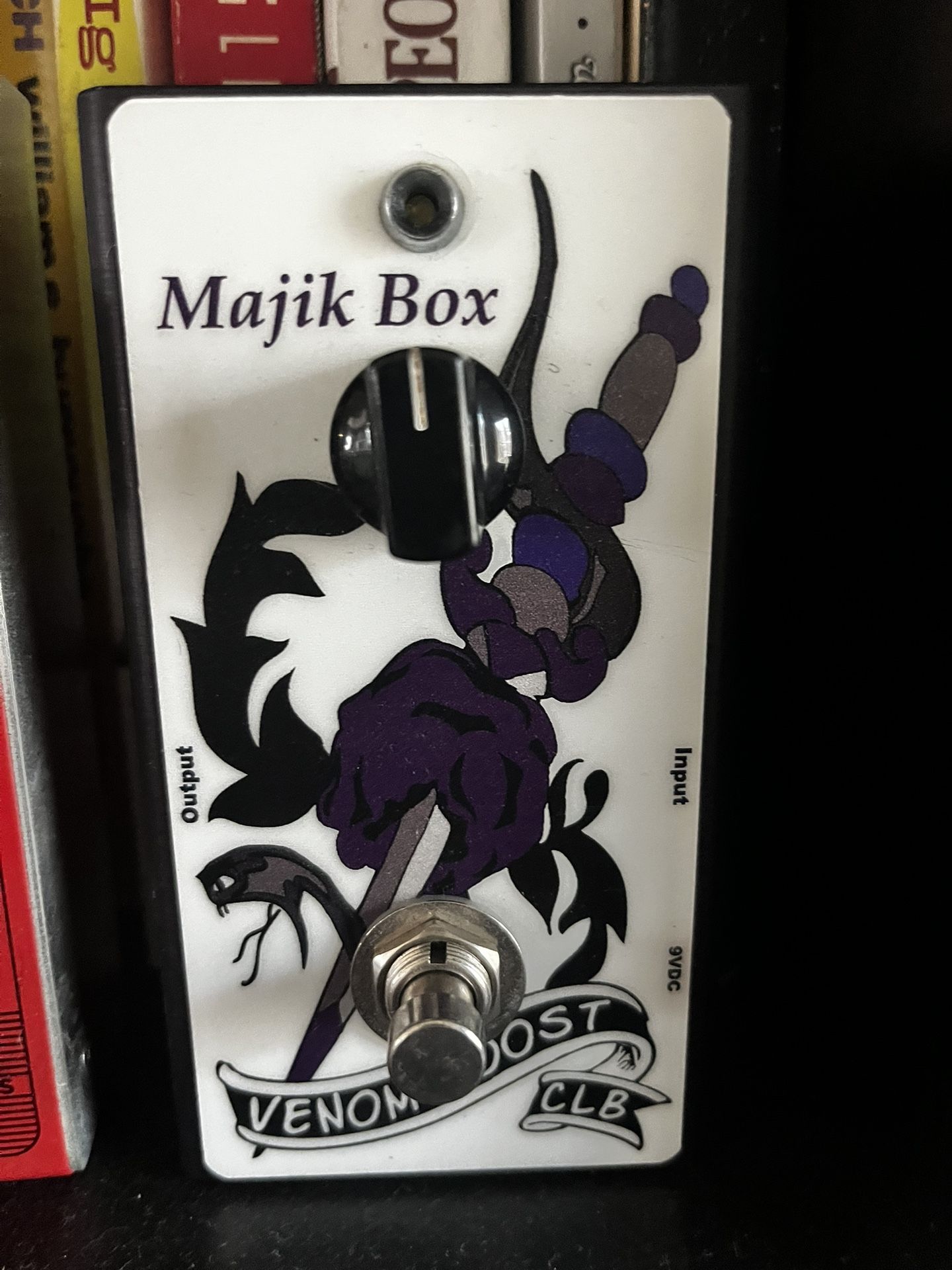 Majik Box Venom Boost. Delay And Phaser Pedals