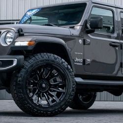 Wheels 20x10 Tires 33 Available