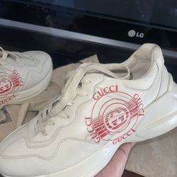 Gucci Shoes 