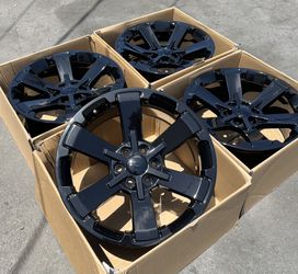 “22 Chevy Silverado Gloss Black Rims/Wheels (Exchange available)