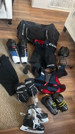 Complete Men's Adult Ice Hockey Equipment Set w/ Bauer Skates & Bag (XL)