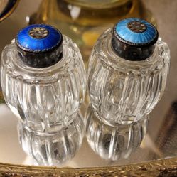 Vintage Salt & Pepper Shakers 