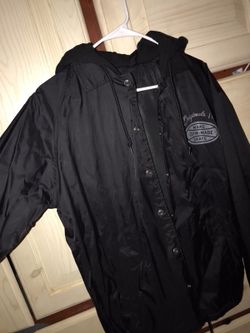Men’s windbreaker