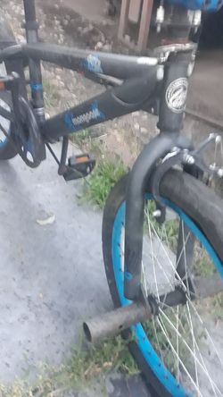 One Blue mongoose bike