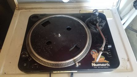 Numark tt100 dj turntable