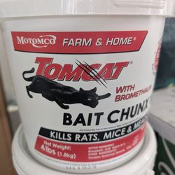 Tomcat Bucket 