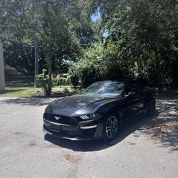 2022 Ford Mustang