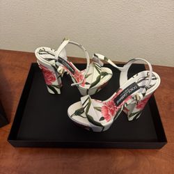 Dolce & Gabbana Heels Size 6 (36)